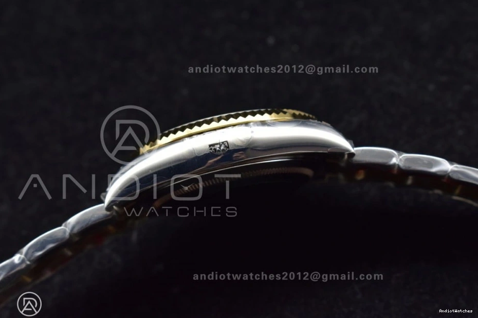 Dial Skydweller Edition YG Bracelet A23J 1120 YG YG SS Durable SS on Noob Best 0322